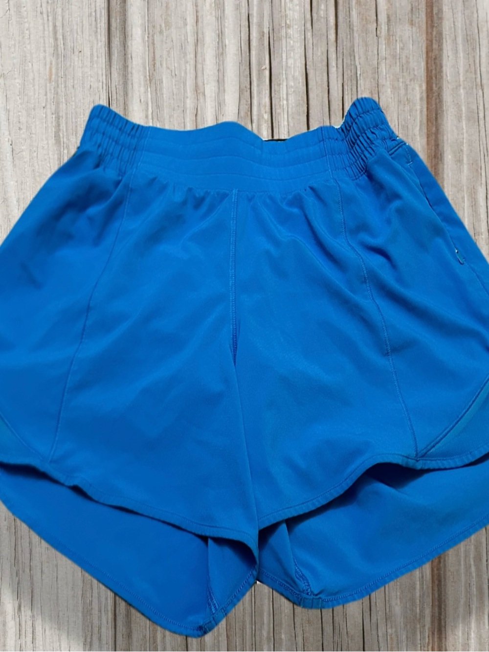 lululemon athletica Women's Electric Blue Athletic Shorts size 6 - Picture 2 of 11